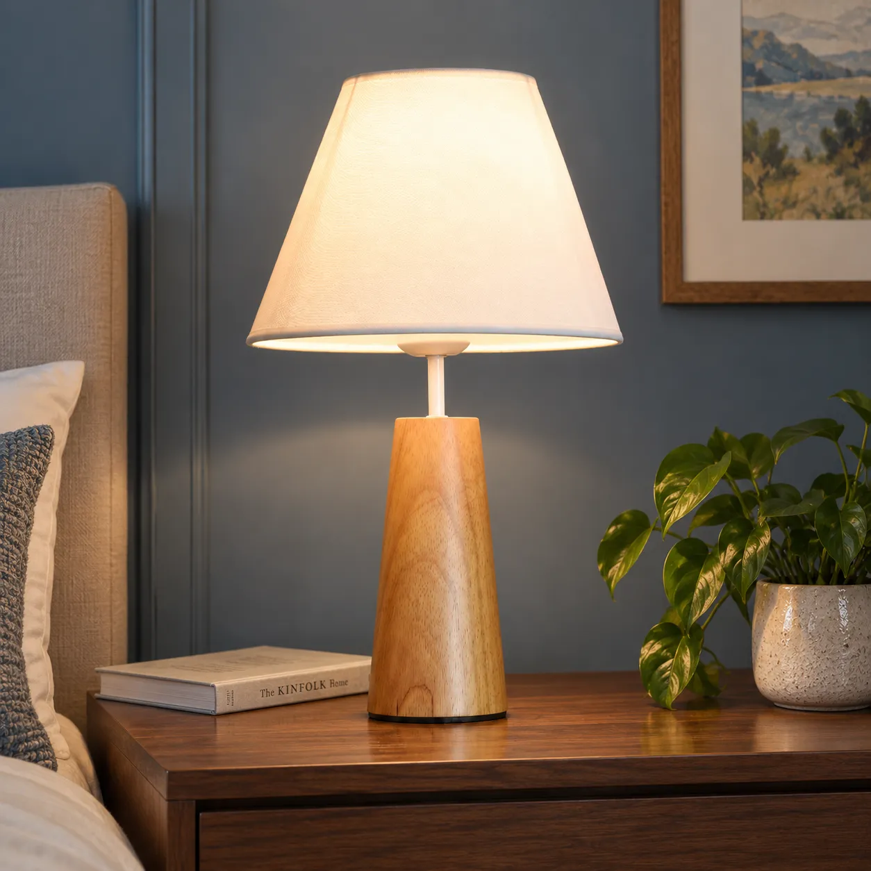 Martha Table Lamp; use view