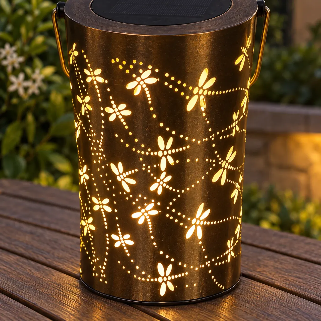 Elspeth Dragonfly Lantern - Dark bronze, large - detail photograph