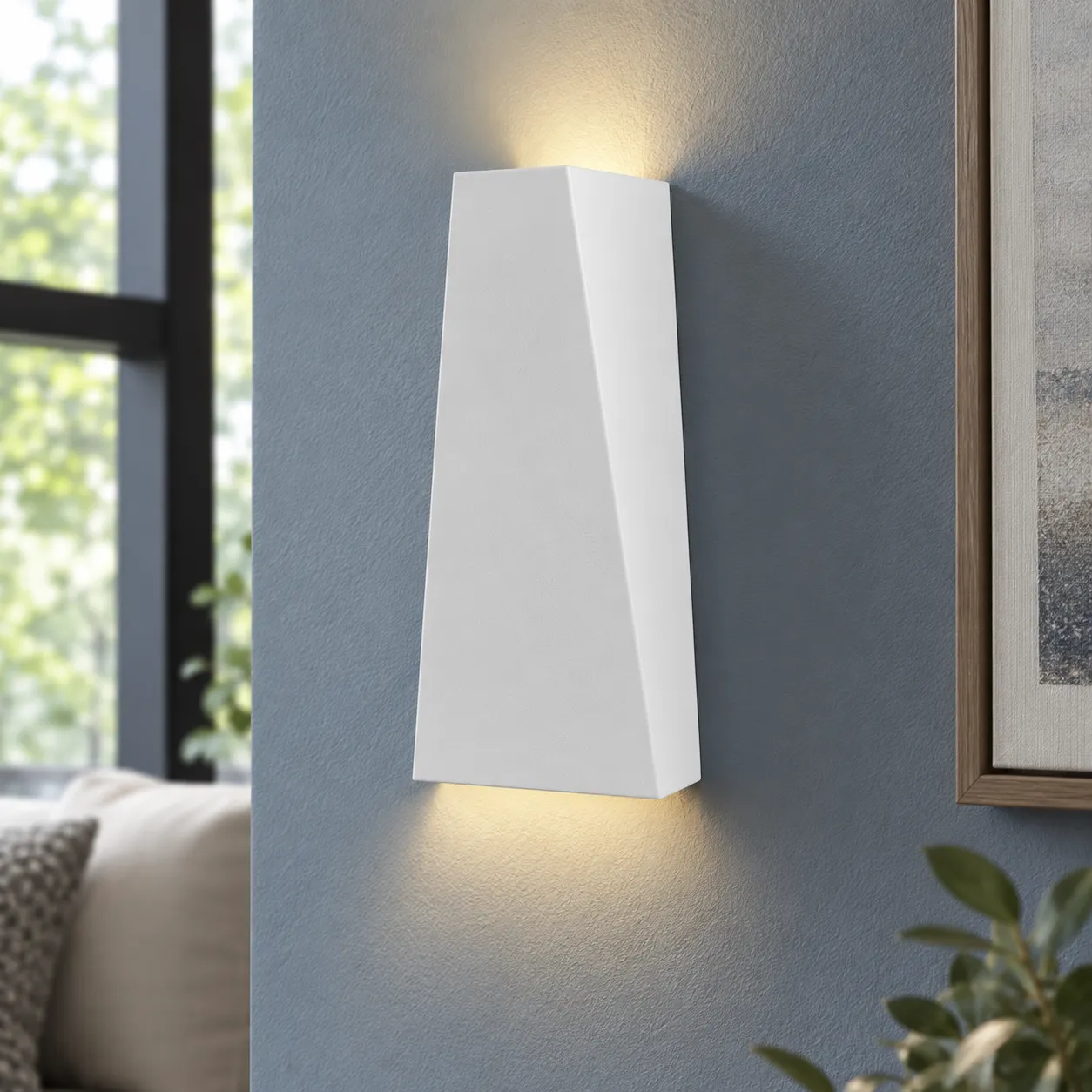 Benedict Wall Lamp